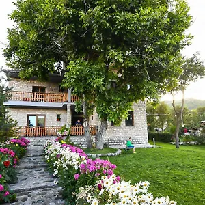 Bujtina Shkodrani Bed & Breakfast