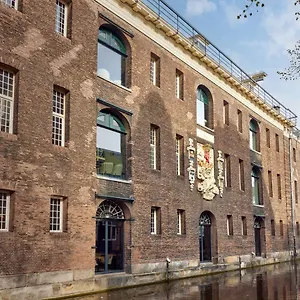 Arsenaal 4*, Делфт Нидерланды